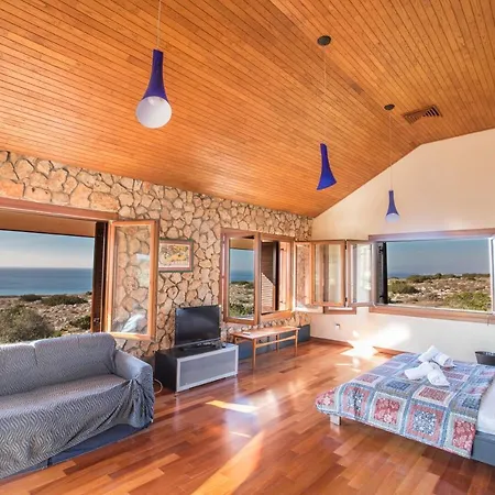 Othelo أيا نابا