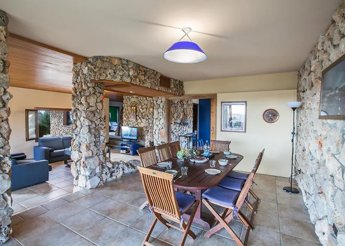 Othelo ヴィラ アヤナパ